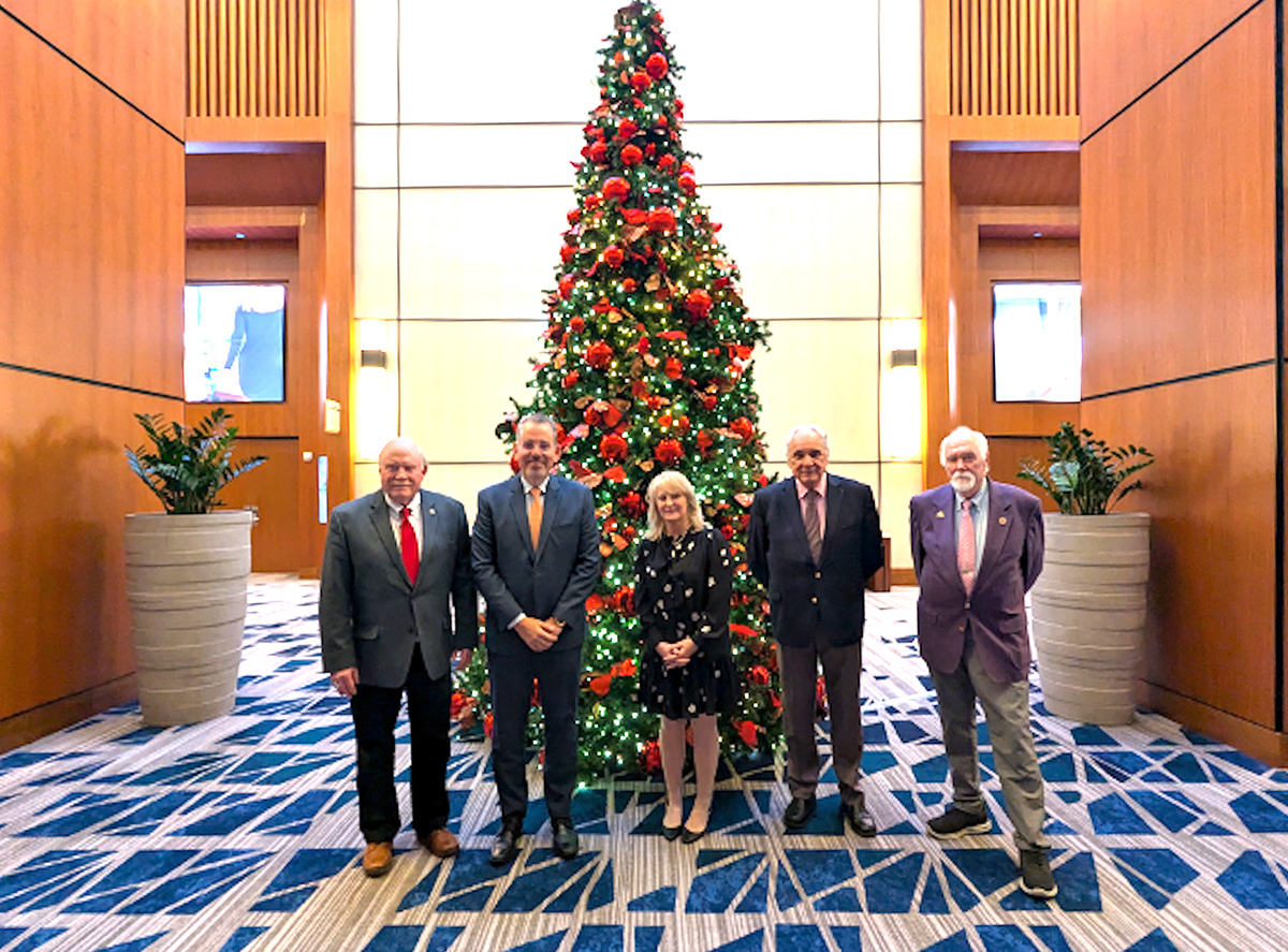 American Kennel Club e a Confederação Brasileira de Cinofilia firmam acordo de cooperação mútua.-18/12/2025